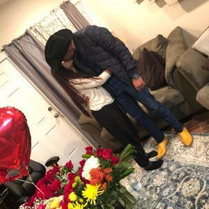 Meet your Posher, Víctor